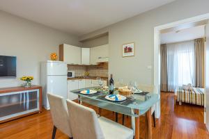 Apartment Complex Irena with Pool