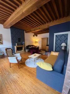 Vaste appartement centre historique de Dole - 3hvězdičkové hotely ve městě Dole