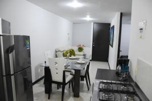 Aparta hotel; Guduales del Cafe.