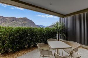 Aroha Apartment at the base of Coronet Peak