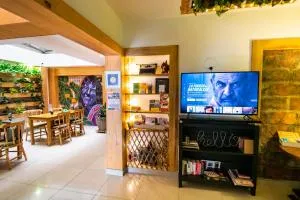 ADN Algo de Nosotros - Malaika - 里奥内格罗