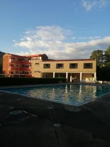 Finca Hotel - Piscina La Johanna - Espinal