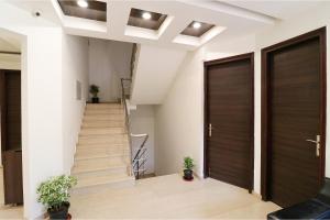 FabHotel Oyster Villa