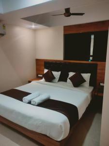 Aditya Inn