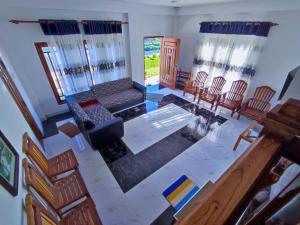 Elegant Holiday Home