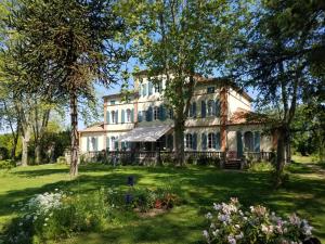 B&B / Chambres d'hotes Oh, le chateau! : photos des chambres