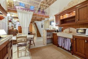 Alghero Old Town Gem - Sardinia