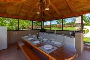 Beautiful villa Morena with private swimming pool near Poreč