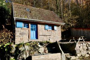 Maisons de vacances Ancienne petite marcairerie de montagne renovee cadre rustique : photos des chambres