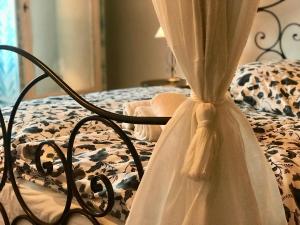 Maisons de vacances A Beautiful 3 Bedroom Gem on the Banks of the River Dordogne : photos des chambres