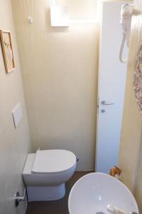 Camera Singola con Bagno Privato Esterno