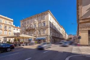 Adria Square Studios 