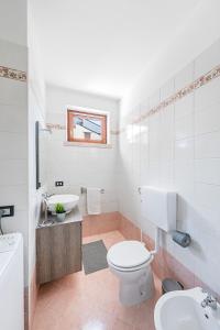 I Ciliegi 1-09 con piscina by Wonderful Italy