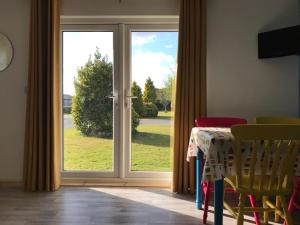 Kingfisher Glamping Cabin