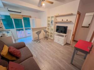 Bonito apartamento cerca del puerto