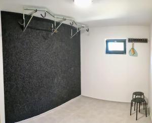 All-year HOT TUB - kids playground - bike trails