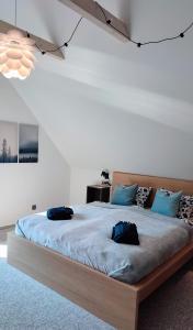 All-year HOT TUB - kids playground - bike trails