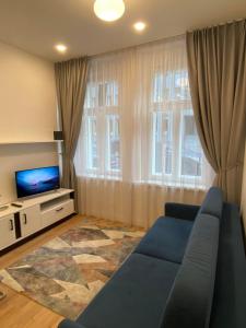 Moder Chic Apartment in Center-PRIME RENTALS