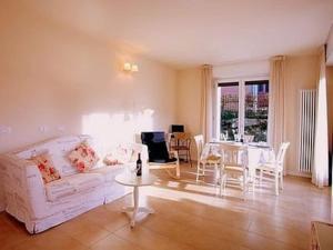 Lenno village Apartment-POOL, PARKING, GARDEN-by Italian Apartments
