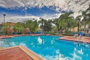 10 Mi to WDW Gated Townhome with Themed Rooms! - Campbell