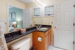 Sea Colony - 53060 Lakeshore