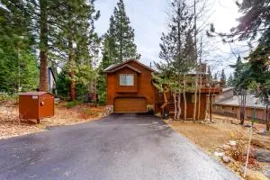 Tahoe's Stunner - Kingswood Estates