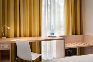 Super 8 by Wyndham Augsburg