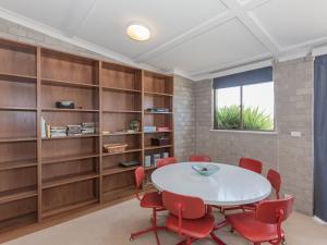 Tanderra 17 28 Park Road