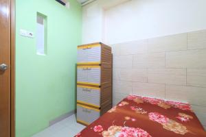 Eiffel Residence Batu Tulis 37 - Female Only