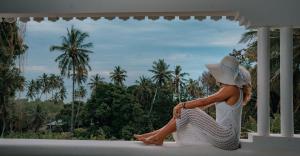 The Manor House by Sansi