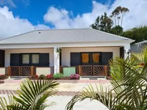 CHAMBRES ET TABLES D'HOTE DU VOYAGEUR - 萨拉济