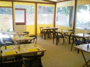 Hotels Le Logis Charmant : photos des chambres
