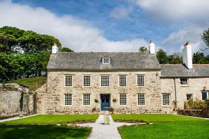Cusgarne Manor boutique B&B - adults only