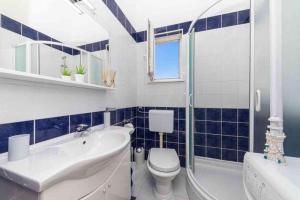 Apartment in Okrug Gornji with sea view, balcony, air conditioning, W-LAN 5050-1