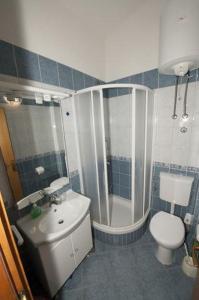 Apartment in Seget Vranjica with sea view, balcony, air conditioning, W-LAN 5052-4