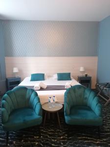 Hotels The Originals Boutique, Hotel Victoria, Chatelaillon-Plage : photos des chambres