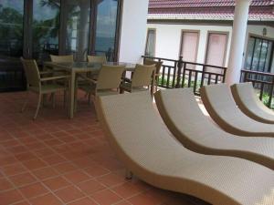 Lotus 2 Bedroom Beachfront Villa with private pool