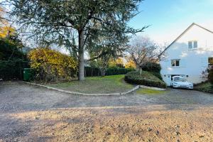 Maisons de vacances The House of the Green Way a charming pied-a-terre for your walks in Toura : Maison de Vacances