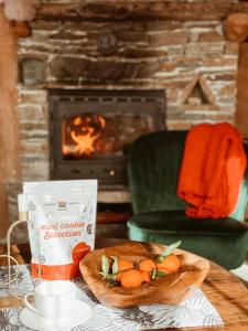 Панорама хаус Лещен и еко къщи Дървена и Землянка