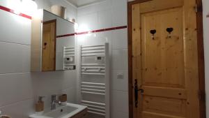 Appartements VAUJANYLOCATIONS - Cochette 1 Studio 9 : photos des chambres