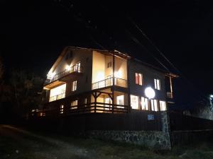 Pensiunea Montan din Bran,sat Simon SPA indoor