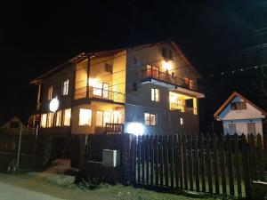 Pensiunea Montan din Bran,sat Simon SPA indoor