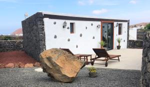 Sun, Relax & Lava, Free wifi 600mb, BBQ