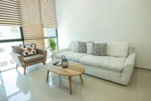 Amplio departamento Modern Boho cerca de la playa