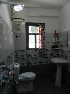Sahnis Foggy Hills HomeStay