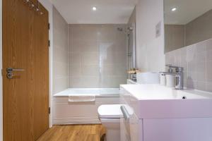 Blue Haven Silver Service Apartments Free Parking