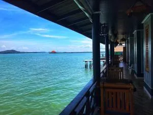 Mangrove House Lanta Old Town - Ko Por