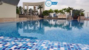 Interchange Tower Serviced Apartment - SHA Extra Plus