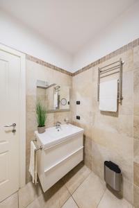 Poggio al Sole 6 Apartment by Wonderful Italy