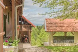 Planinarski dom Skrad - Hlevci